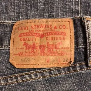 Levi’s relaxed straight leg jeans